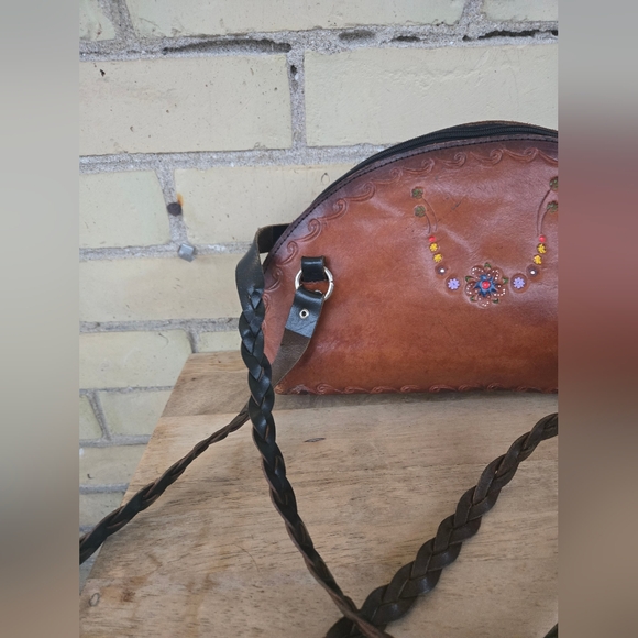 Vintage Stamped Leather Bag - Picture 2 of 11